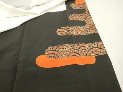 平和屋着物■豪華黒留袖　駒刺繍　御所車花文　金銀彩　正絹　逸品　DABA9401qa