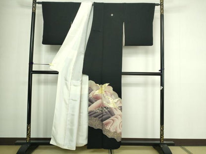 平和屋着物■豪華黒留袖　駒刺繍　流水飛鶴文　金彩　正絹　逸品　DABA9792sf