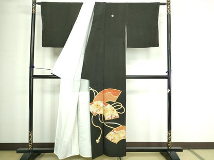 平和屋着物■豪華黒留袖　駒刺繍　地紙花文　金彩　正絹　逸品　DABA9840sf