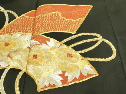 平和屋着物■豪華黒留袖　駒刺繍　地紙花文　金彩　正絹　逸品　DABA9840sf