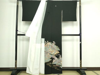 平和屋着物■豪華黒留袖 駒刺繍 風景文 松竹梅 金彩 正絹 逸品 DABA9912sf