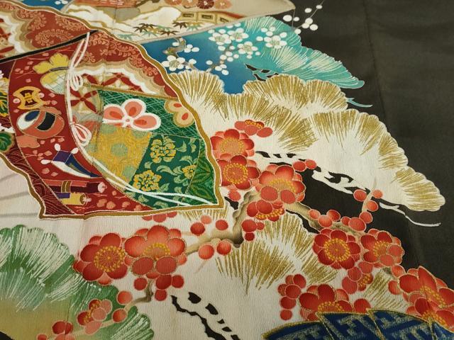 平和屋-こころ店□セミアンティーク 大正ロマン 黒留袖 駒刺繍 草花文 金彩