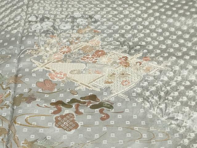 奥*美様 【逸品】スワトウ刺繍 汕頭刺繍　総刺繍 訪問着 花唐草文様 金糸 さが 逸品】スワトウ刺繍 汕頭刺繍 総刺繍 訪問着 花唐草文様 金糸 さが美