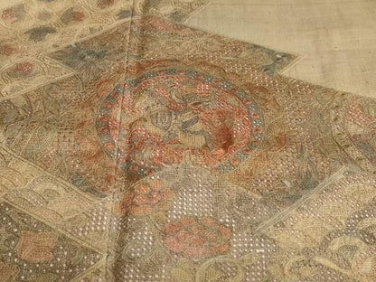 平和屋着物●中国三大刺繍 スワトウ刺繍 汕頭刺繍 総刺繍 訪問着 紬地 松皮菱草花文 正絹 逸品 未使用 DABB0311ud