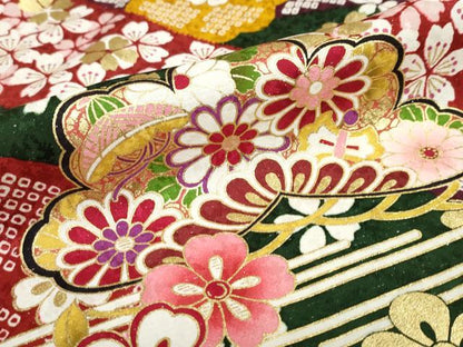 平和屋着物●豪華振袖 刺繍 熨斗手毬草花文 金彩 銀通し地 正絹 逸品 DABB0353ud
