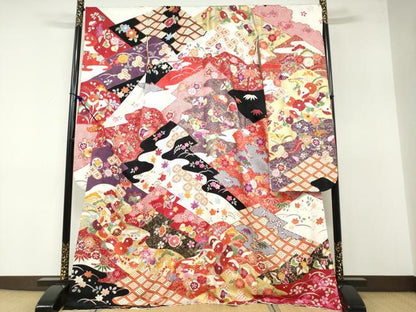 平和屋着物●豪華振袖 駒刺繍 流水吉祥草花文 金彩 正絹 逸品 DABB0365ud
