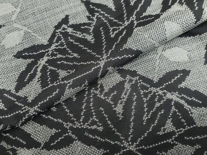 平和屋着物●本場大島紬 9マルキ 枝葉文 正絹 逸品 DABB0399ud