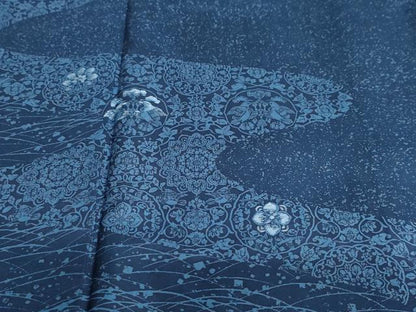 平和屋着物●本場染大島紬 訪問着 刺繍 流水花鳥丸文 正絹 逸品 DABB0413ud