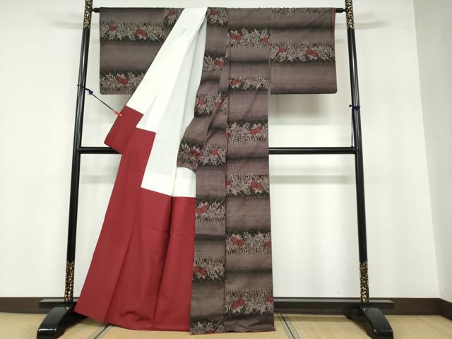 平和屋着物●本場大島紬 9マルキ 横段草花文 正絹 逸品 DABB0545ud
