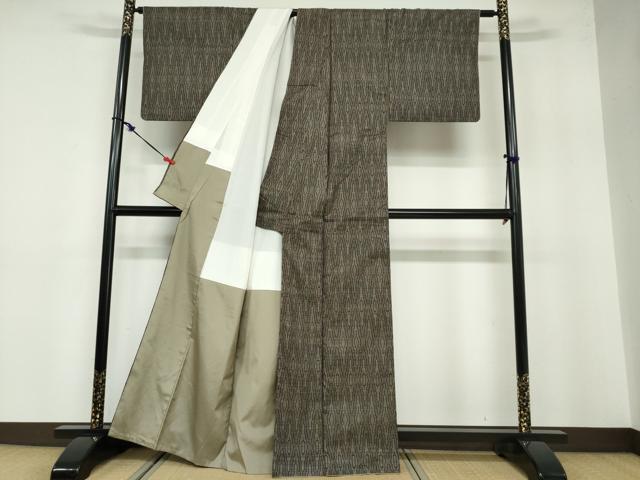 平和屋着物●本場大島紬 7マルキ 抽象文様 正絹 逸品 DABB0566ud