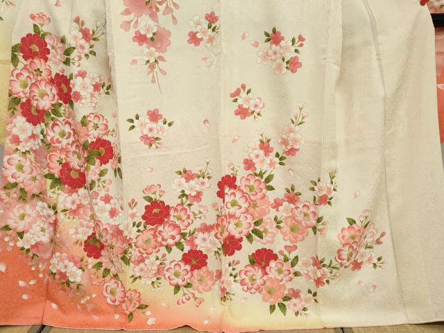 平和屋着物●豪華振袖 刺繍 草花文 暈し染め 金彩 正絹 逸品 DABB0583ud