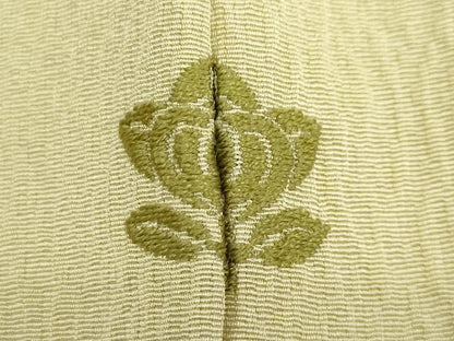 平和屋着物●鶴見保次監修 色無地 草花地紋 木蘭色 正絹 逸品 DABB0618ud