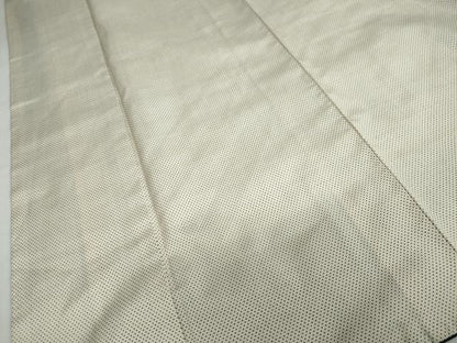 平和屋着物●本場大島紬 白大島 7マルキ 蚊絣 正絹 逸品 DABB0632ud