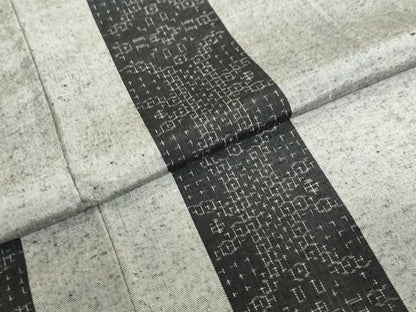 平和屋着物●結城紬 奥順 はたおり娘 80亀甲 抽象間道 正絹 逸品 DABB0735ud