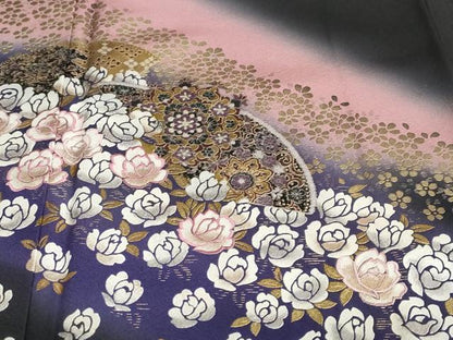 平和屋着物●ブライダルファッションデザイナー・桂由美 黒留袖 刺繍 地紙流水草花文 暈し染め 金銀彩 正絹 逸品 DABB0754ud
