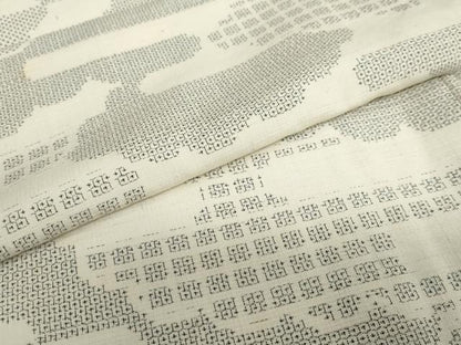 平和屋着物●上質な紬 100亀甲 雲取り文 正絹 逸品 DABB0760ud