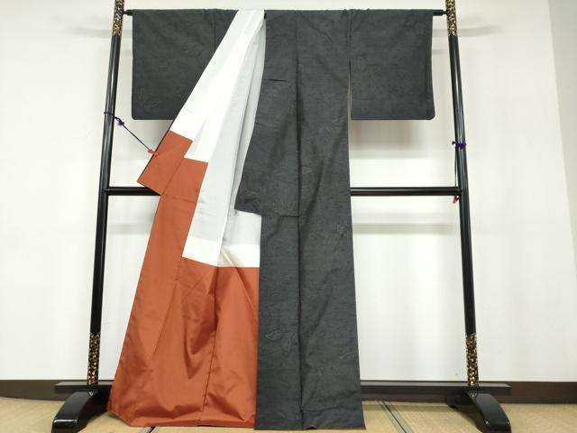平和屋着物●本場大島紬 舞蝶文 正絹 逸品 DABB0785ud