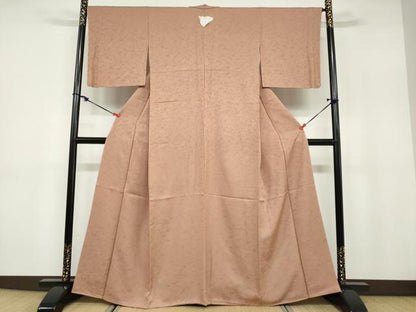 平和屋着物●上質な色無地 流水草花地紋 梅染色 さが美扱い 正絹 逸品 未使用 DABB0816ud