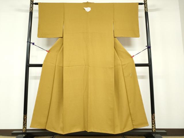 平和屋着物●上質な色無地 作家物 花尽くし地紋 黄橡色 正絹 逸品 未使用 DABB0831ud