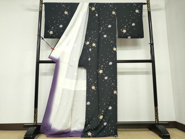平和屋着物●上質な小紋 舞桜文 蛍暈し 黒地 正絹 逸品 DABB0853ud