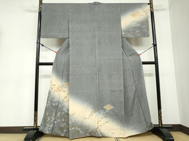 平和屋着物●中国三大刺繍　スワトウ刺繍　汕頭刺繍　訪問着　菱草花文　たたき染め　黒地　金彩　正絹　逸品　DABB0947ud
