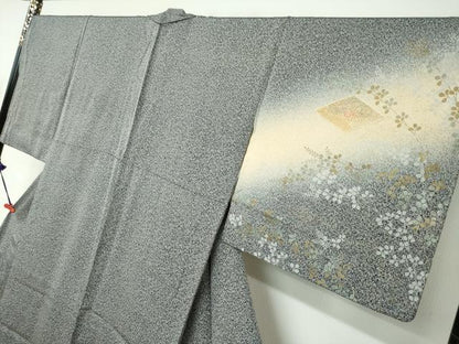 平和屋着物●中国三大刺繍　スワトウ刺繍　汕頭刺繍　訪問着　菱草花文　たたき染め　黒地　金彩　正絹　逸品　DABB0947ud
