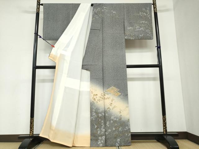 平和屋着物●中国三大刺繍　スワトウ刺繍　汕頭刺繍　訪問着　菱草花文　たたき染め　黒地　金彩　正絹　逸品　DABB0947ud