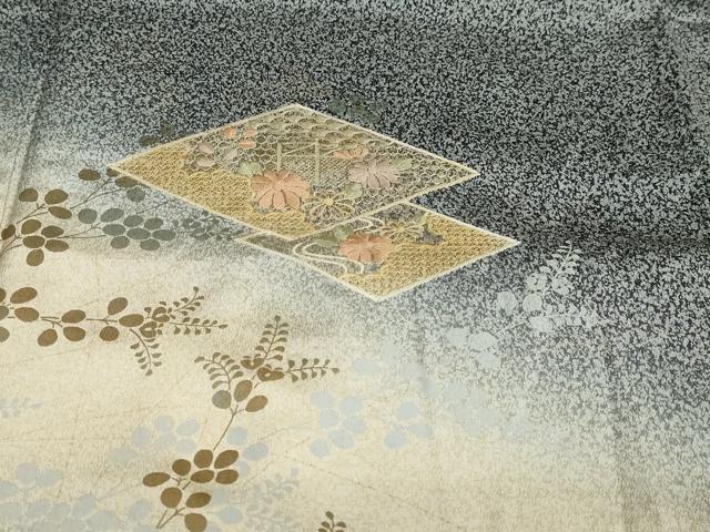 平和屋着物●中国三大刺繍　スワトウ刺繍　汕頭刺繍　訪問着　菱草花文　たたき染め　黒地　金彩　正絹　逸品　DABB0947ud
