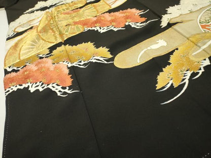 平和屋着物▼豪華黒留袖　駒刺繍　源氏車霞花松文　金彩　正絹　逸品　DABB1183fe