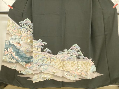 平和屋着物■豪華黒留袖　駒刺繍　流水鴛鴦草花文　金彩　正絹　逸品　DABB3059cm