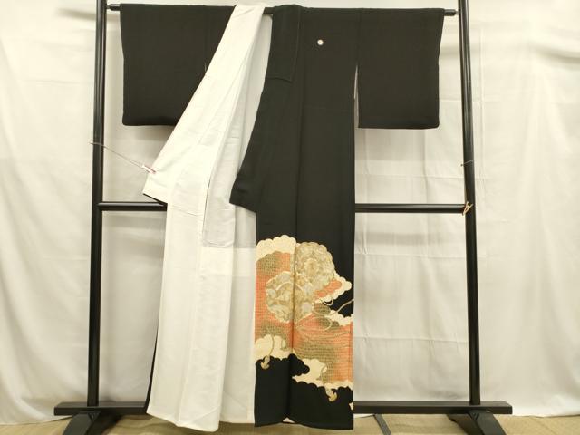 平和屋着物■豪華黒留袖　刺繍　飛鳥花絵皿文　金銀彩　正絹　逸品　DABB3069cm