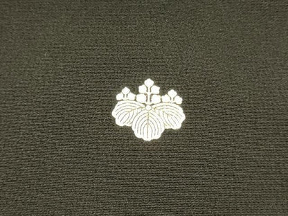 平和屋着物■豪華黒留袖　駒刺繍　風景文　松竹梅　金彩　正絹　逸品　DABB3354cm