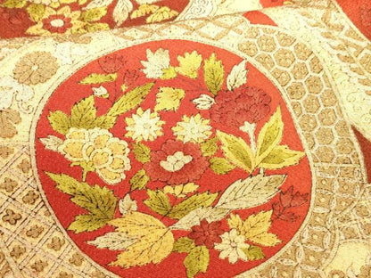 平和屋着物■上質な小紋 花絵皿文 暈し染め 鬼しぼ縮緬 正絹 逸品 DABB3720cm