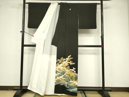 平和屋着物■豪華黒留袖 駒刺繍 立波文 暈し染め 金彩 正絹 逸品 DABB3731cm
