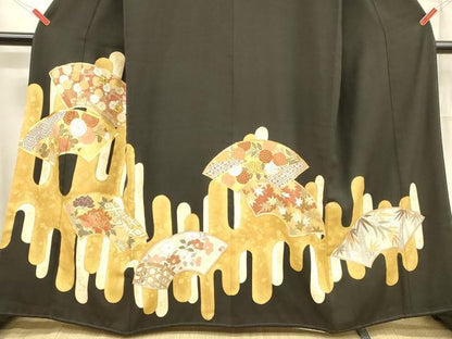平和屋着物■豪華黒留袖　駒刺繍　地紙草花文　金彩　正絹　逸品　DABB3874cm
