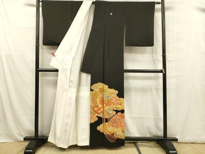 平和屋着物■豪華黒留袖　駒刺繍　扇面花文　金彩　正絹　逸品　DABB3896cm