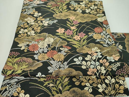 平和屋着物●九寸名古屋帯 雲取り秋草文 黒地 金糸 正絹 逸品 DABB4197ps