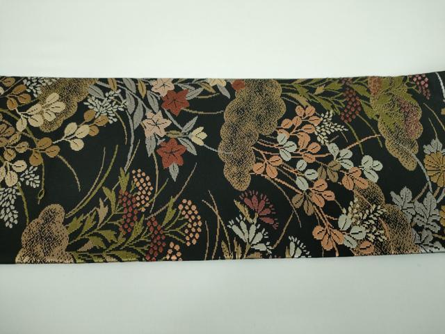 平和屋着物●九寸名古屋帯 雲取り秋草文 黒地 金糸 正絹 逸品 DABB4197ps