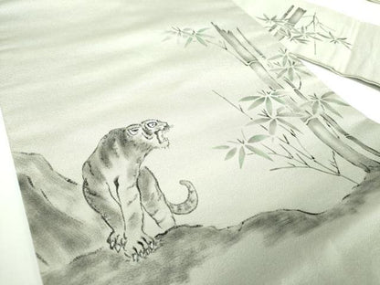 平和屋着物●九寸名古屋帯 手描き 虎 笹竹文 正絹 逸品 DABB4301ps