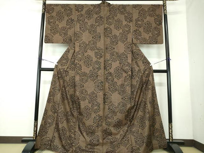 平和屋着物●本場大島紬 7マルキ 亀甲風景文 正絹 逸品 DABB4328ps