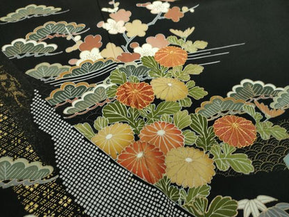 平和屋着物●創業460年・千總 黒留袖 駒刺繍 吉祥花熨斗文 金彩 正絹 逸品 DABB4336ps