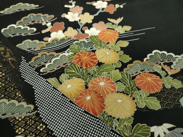 平和屋着物●創業460年・千總 黒留袖 駒刺繍 吉祥花熨斗文 金彩 正絹 逸品 DABB4336ps