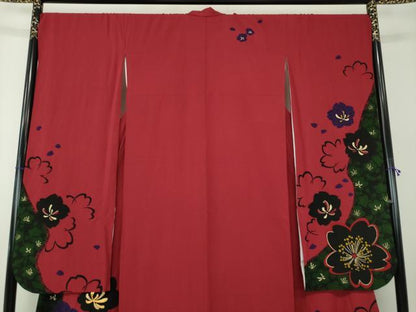 平和屋着物●豪華振袖 駒刺繍 舞花文 金彩 正絹 逸品 DABB4338ps