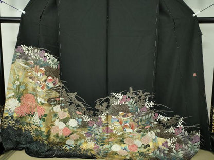 平和屋着物●染匠 久保耕 黒留袖 墨版友禅 刺繍 鴛鴦花文 金彩 仮絵羽 正絹 逸品 未使用 DABB4414ps