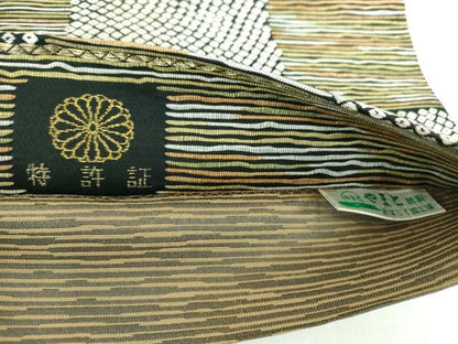 平和屋着物●六通柄袋帯 唐織 葡萄蔦の葉文 黒地 金銀彩 やまと誂製 正絹 逸品 未使用 DABB4426ps