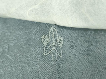平和屋着物●上質な色無地 草花地紋 湊鼠色 さが美扱い 正絹 逸品 DABB4589ps
