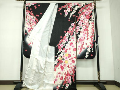 平和屋着物●豪華振袖　駒刺繍　枝垂れ桜　暈し染め　黒地　金彩　正絹　逸品　DABB4734ps