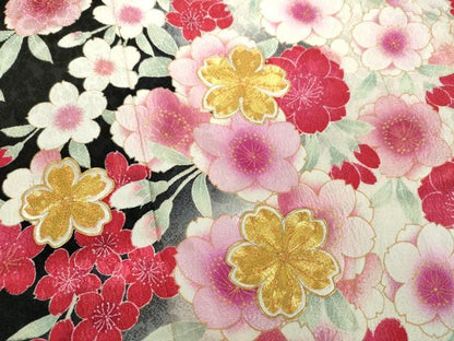 平和屋着物●豪華振袖　駒刺繍　枝垂れ桜　暈し染め　黒地　金彩　正絹　逸品　DABB4734ps