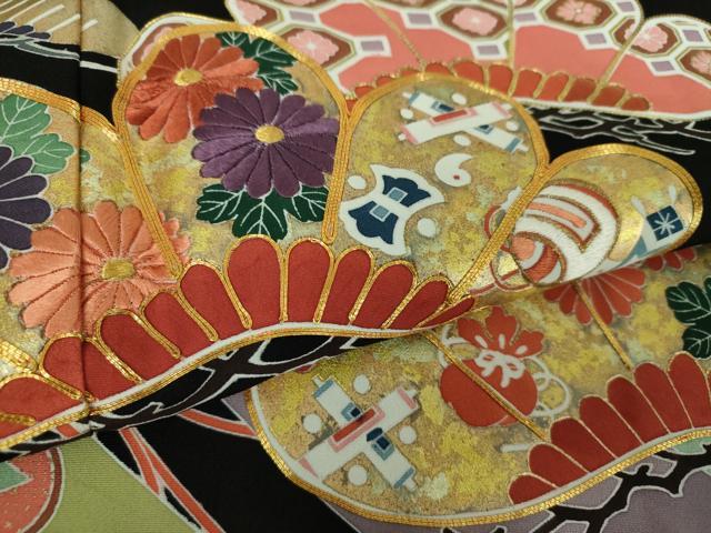 平和屋着物●豪華黒留袖　作家物　駒刺繍　宝尽くし花文　金彩　正絹　逸品　未使用　DABB4738ps