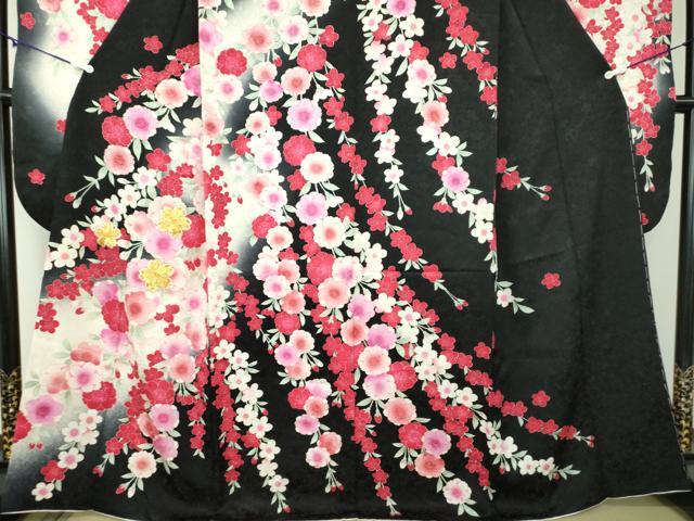平和屋着物●豪華振袖 駒刺繍 枝垂れ桜 暈し染め 黒地 金彩 正絹 逸品 DABB4749ps